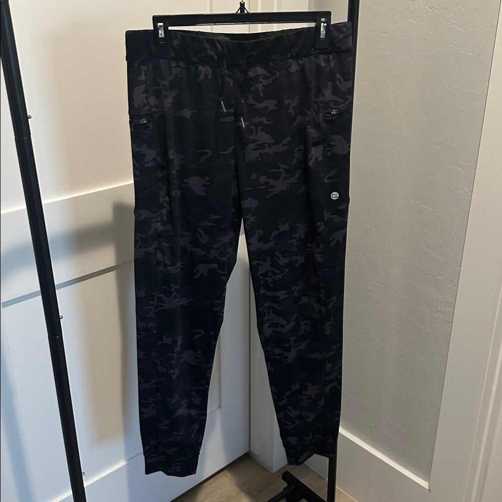 G Gradual Black Camouflage Jogger Pants